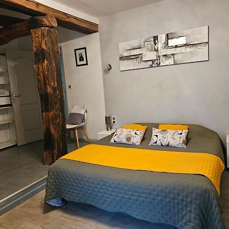 Bed and Breakfast A La Gloriette Neuville-du-Poitou Esterno foto