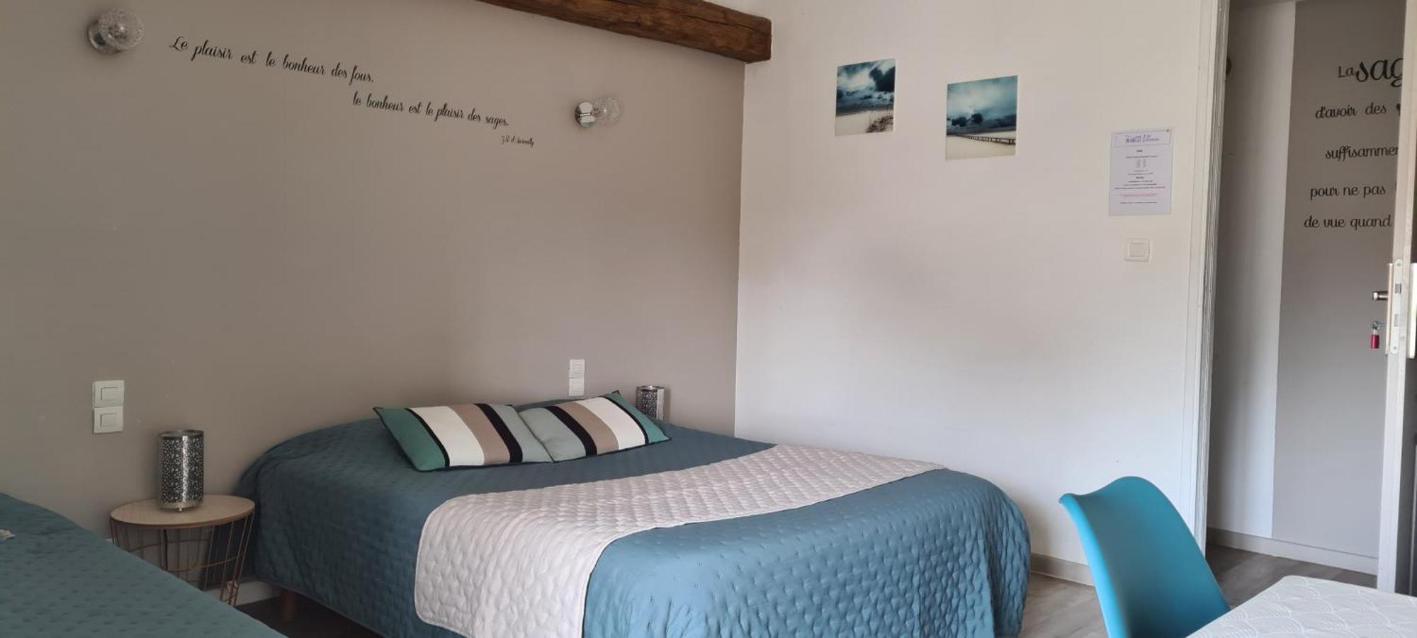Bed and Breakfast A La Gloriette Neuville-du-Poitou Esterno foto