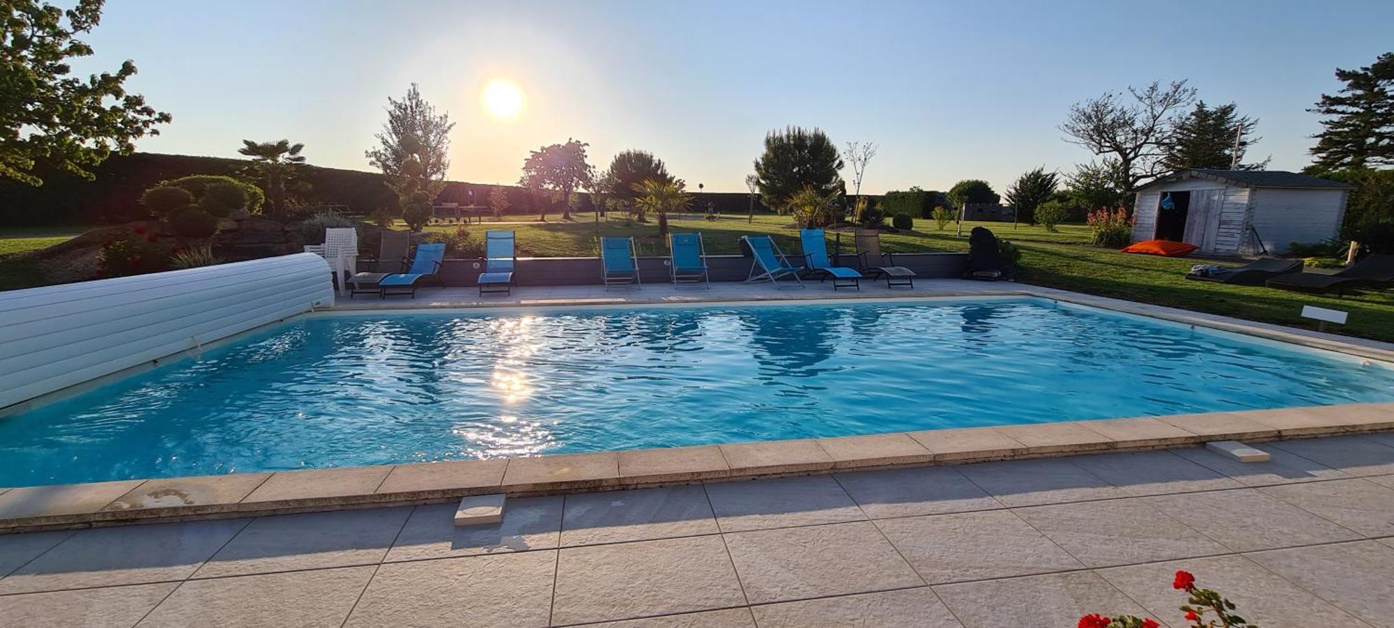 Bed and Breakfast A La Gloriette Neuville-du-Poitou Esterno foto